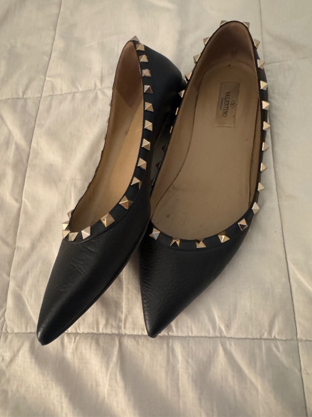 Valentino Rock Stud Flats - size 40